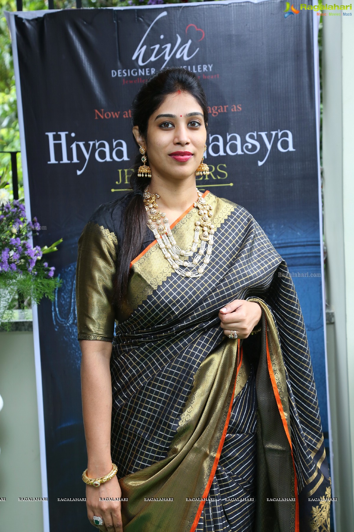 Regina Cassandra launches Hiyaa and Laasya Jewellers at AS Rao Nagar, Hyderabad