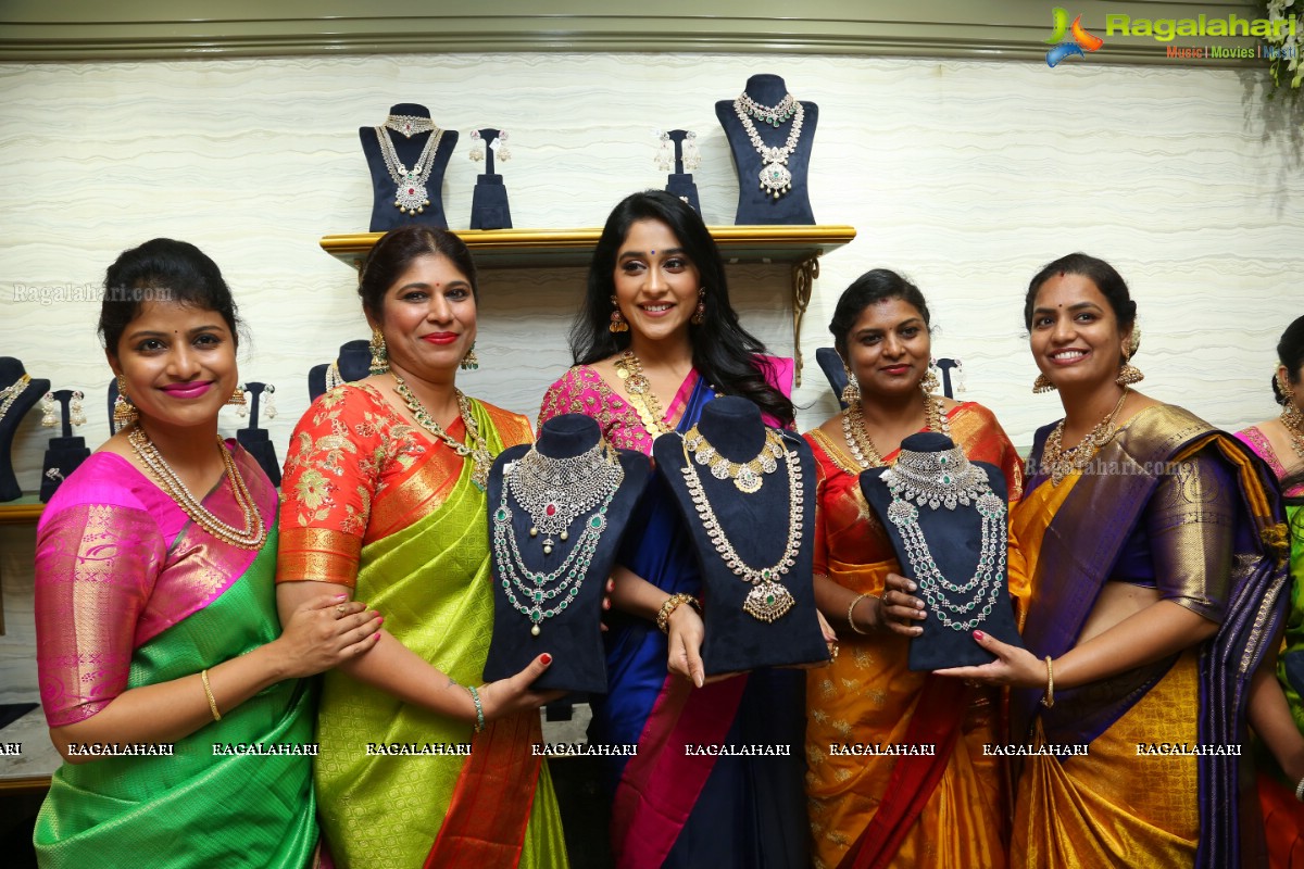 Regina Cassandra launches Hiyaa and Laasya Jewellers at AS Rao Nagar, Hyderabad