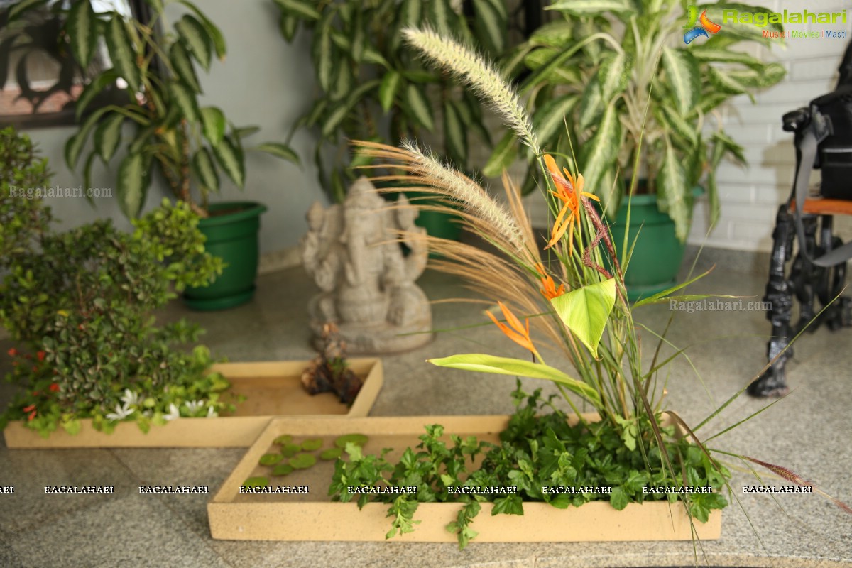 Ikebana Demonstration by the First Master Horen Sharda Reddy