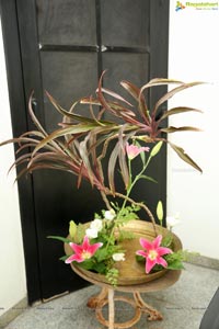 Horen Sharda Reddy Ikebana