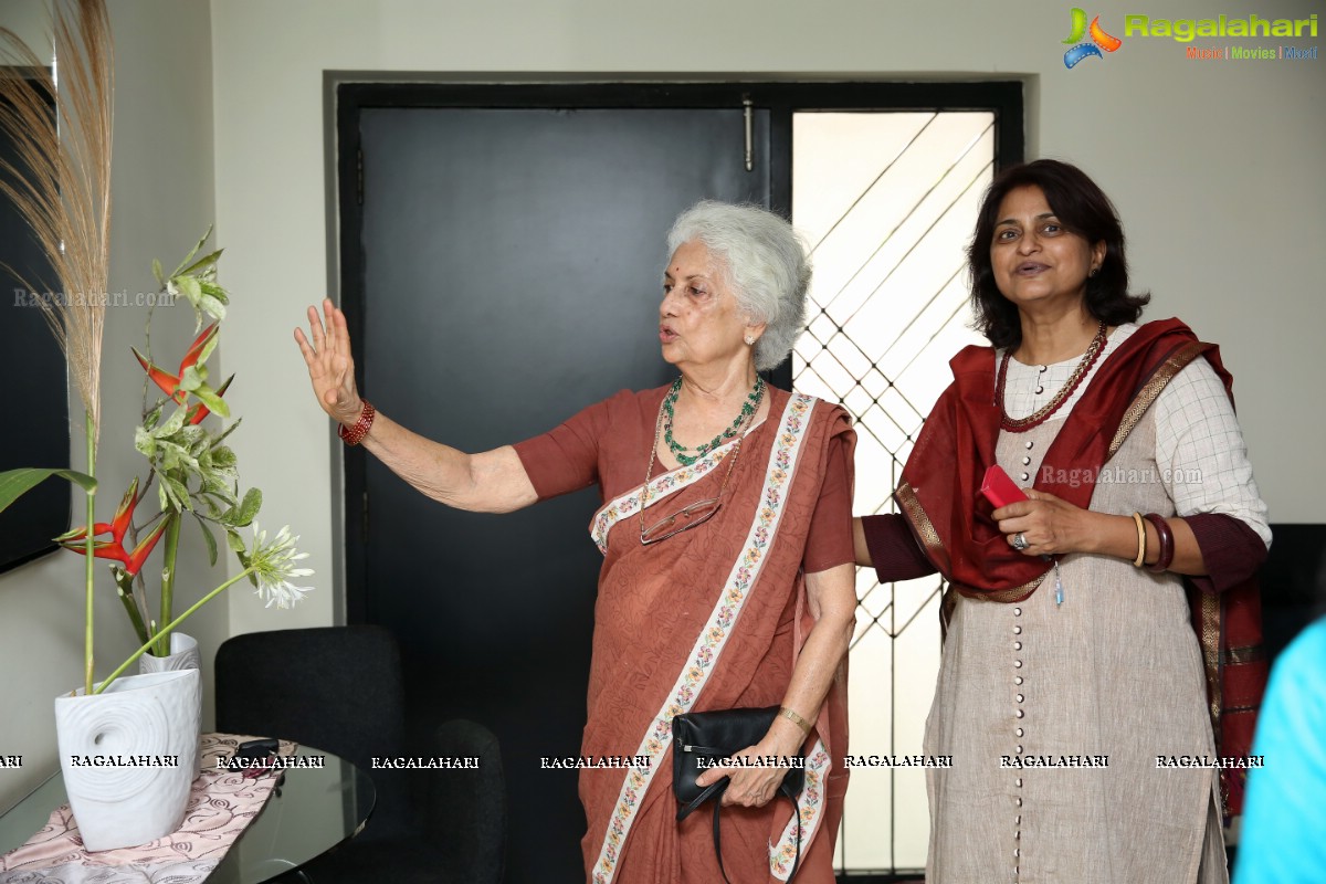 Ikebana Demonstration by the First Master Horen Sharda Reddy