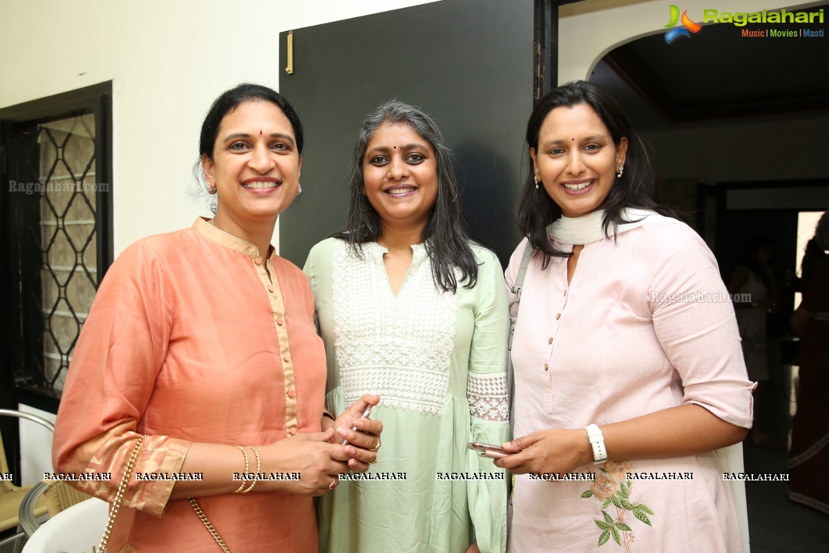 Ikebana Demonstration by the First Master Horen Sharda Reddy