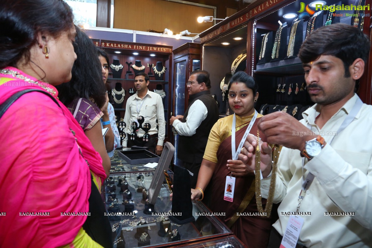 Kiara Advani inaugurates The Statement - Biggest Jewellery Exhibition at Taj Krishna, Banjara Hills