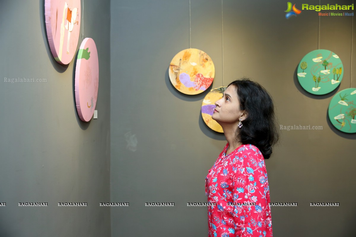 Vernissage - Art Exhibition by Priyanka Aelay at Kalakriti Art Gallery