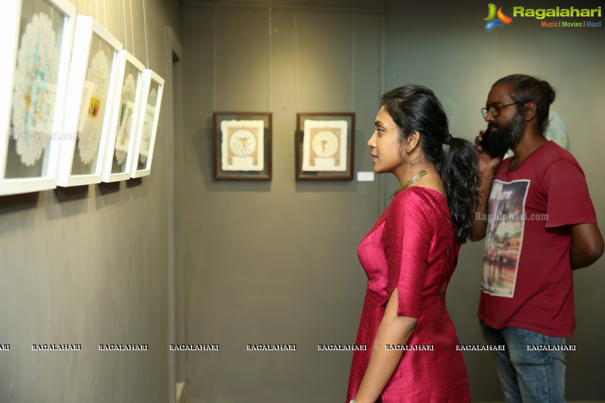 Vernissage - Art Exhibition by Priyanka Aelay at Kalakriti Art Gallery