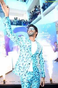 Sangeetha Mobiles Vijay Devarakonda