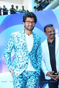 Sangeetha Mobiles Vijay Devarakonda