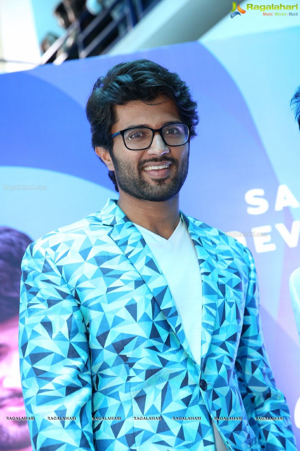 Sangeetha Mobiles Announcement of Vijay Devarakonda as Brand Ambassador at St Mary's College