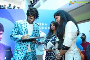 Sangeetha Mobiles Vijay Devarakonda