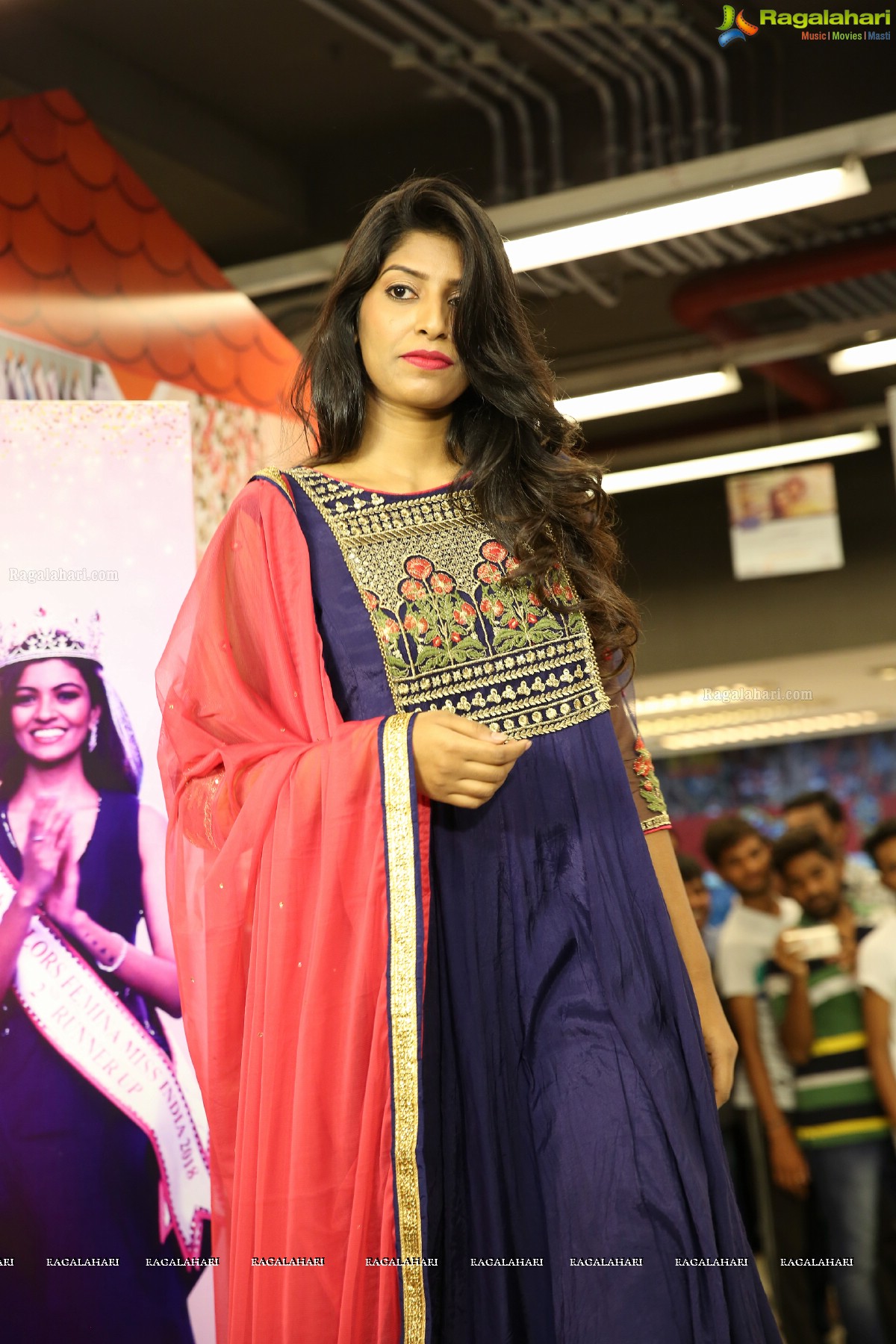 Tete-A-Tete with fbb Colors Femina Miss India 2018 2nd Runner Up Ms Shreya Rao at Big Bazaar, Ameerpet, Hyderabad