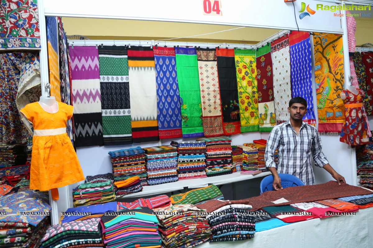 Silk and Cotton Expo Launch at TTD Kalyana Mandapam, Himayatnagar