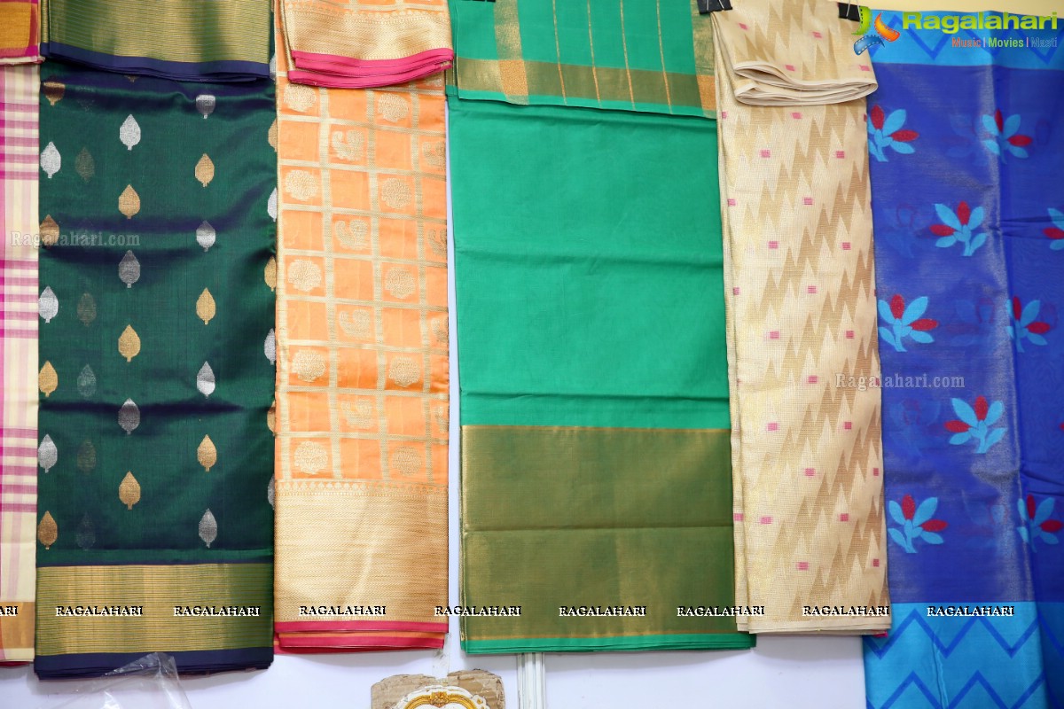 Silk and Cotton Expo Launch at TTD Kalyanamandapam, Himayatnagar