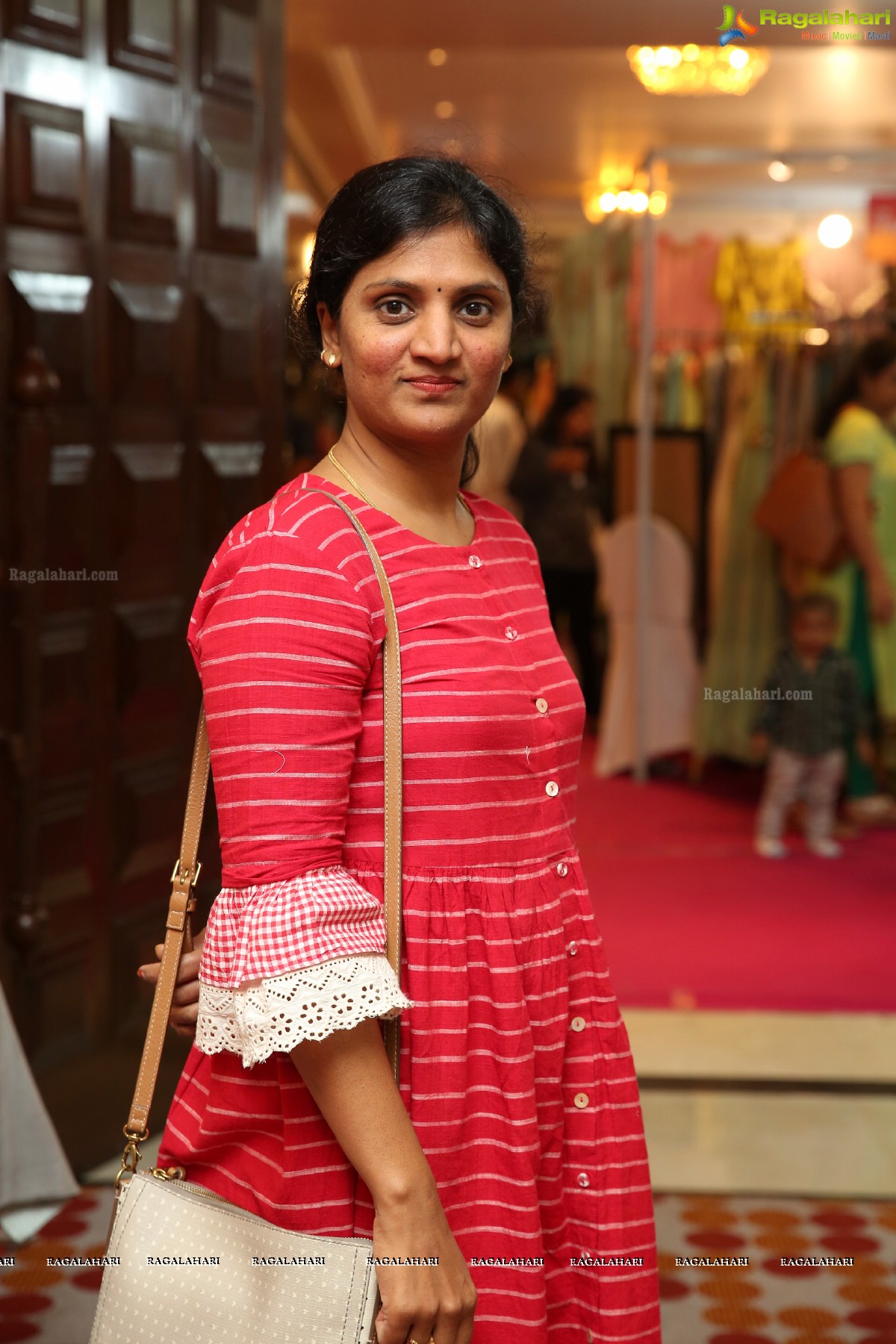 Heroine Pujita Ponnada launches Trendz Exhibition at Taj Krishna