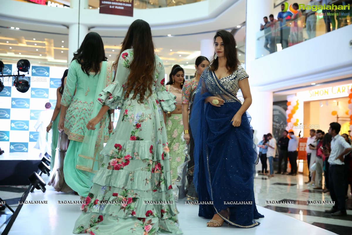 Atelier Showroom Launch With a Fashion Show at Sarath City Mall