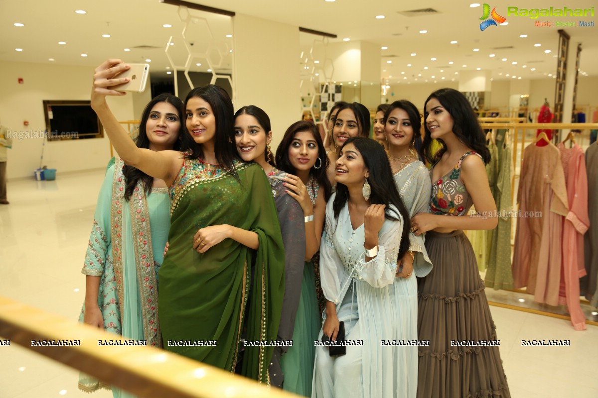 Atelier Showroom Launch With a Fashion Show at Sarath City Mall