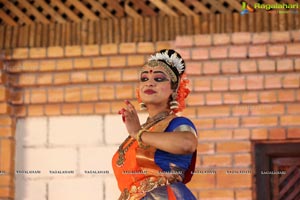 Kuchipudi Dance Performance By Chinmayi Nrithyalaya Students