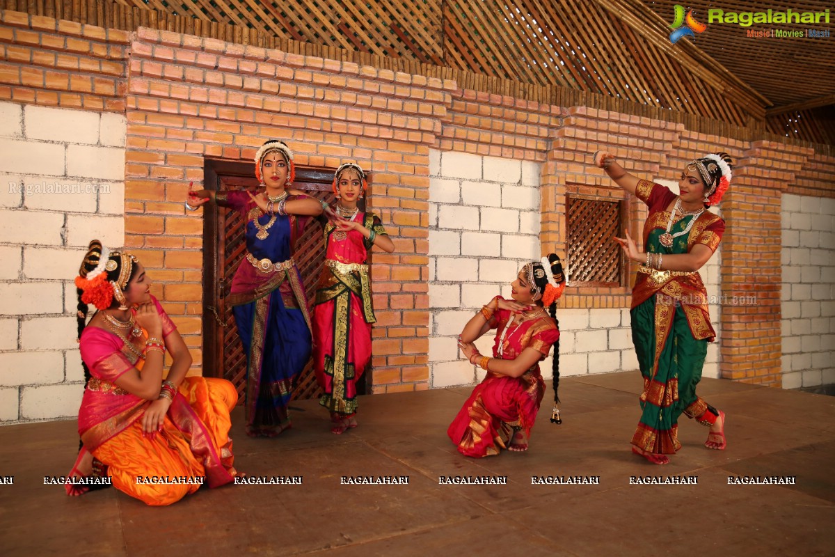 Chinmayi Nrityalaya Students' Kuchipudi Dance Performance at Shiplaramam 