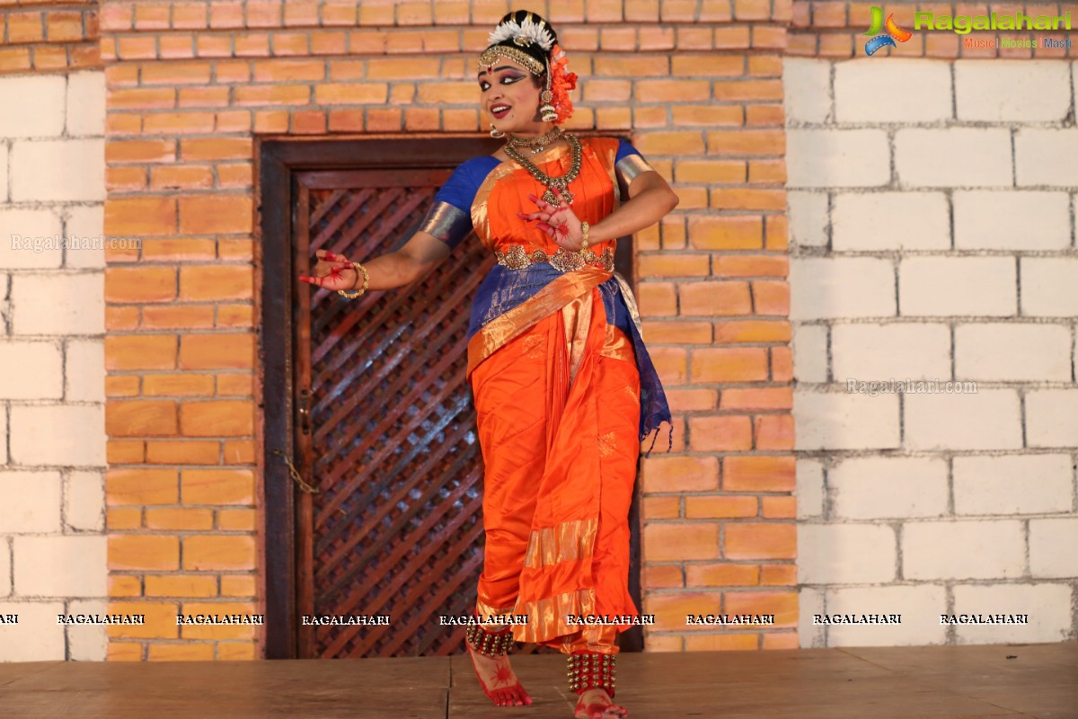 Chinmayi Nrityalaya Students' Kuchipudi Dance Performance at Shiplaramam 