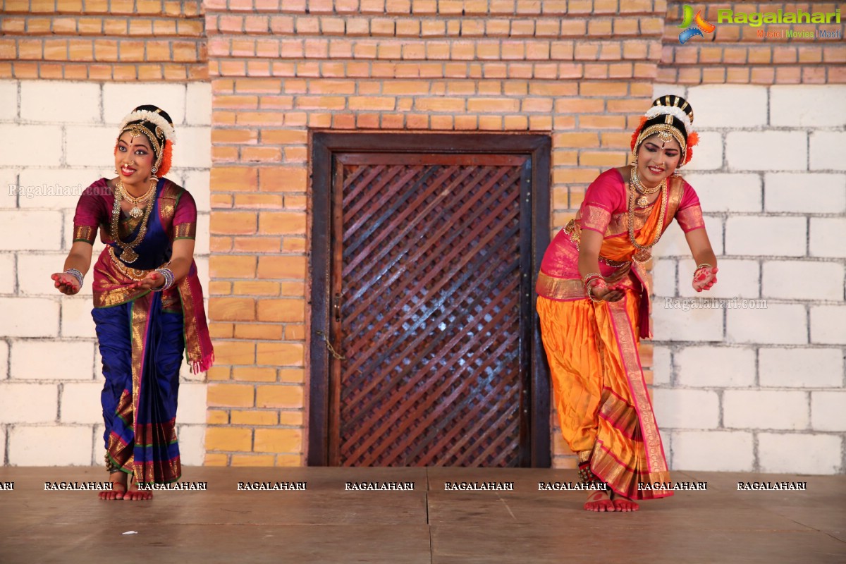 Chinmayi Nrityalaya Students' Kuchipudi Dance Performance at Shiplaramam 