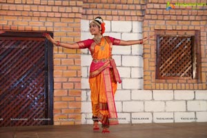 Kuchipudi Dance Performance By Chinmayi Nrithyalaya Students