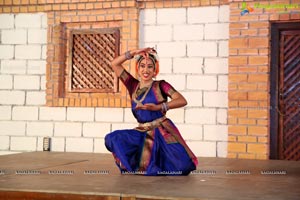 Kuchipudi Dance Performance By Chinmayi Nrithyalaya Students