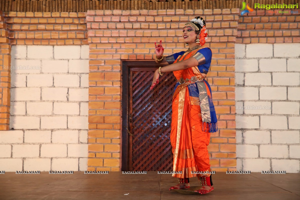 Chinmayi Nrityalaya Students' Kuchipudi Dance Performance at Shiplaramam 