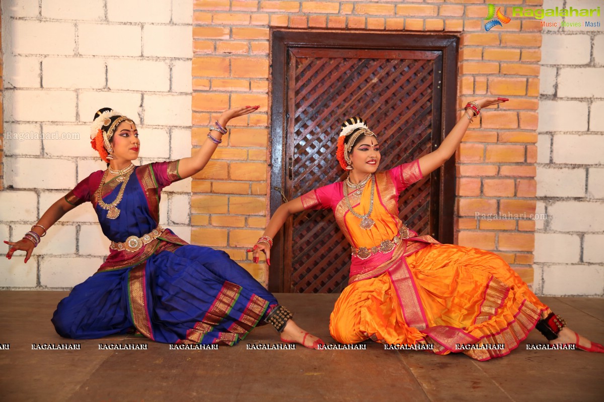 Chinmayi Nrityalaya Students' Kuchipudi Dance Performance at Shiplaramam 