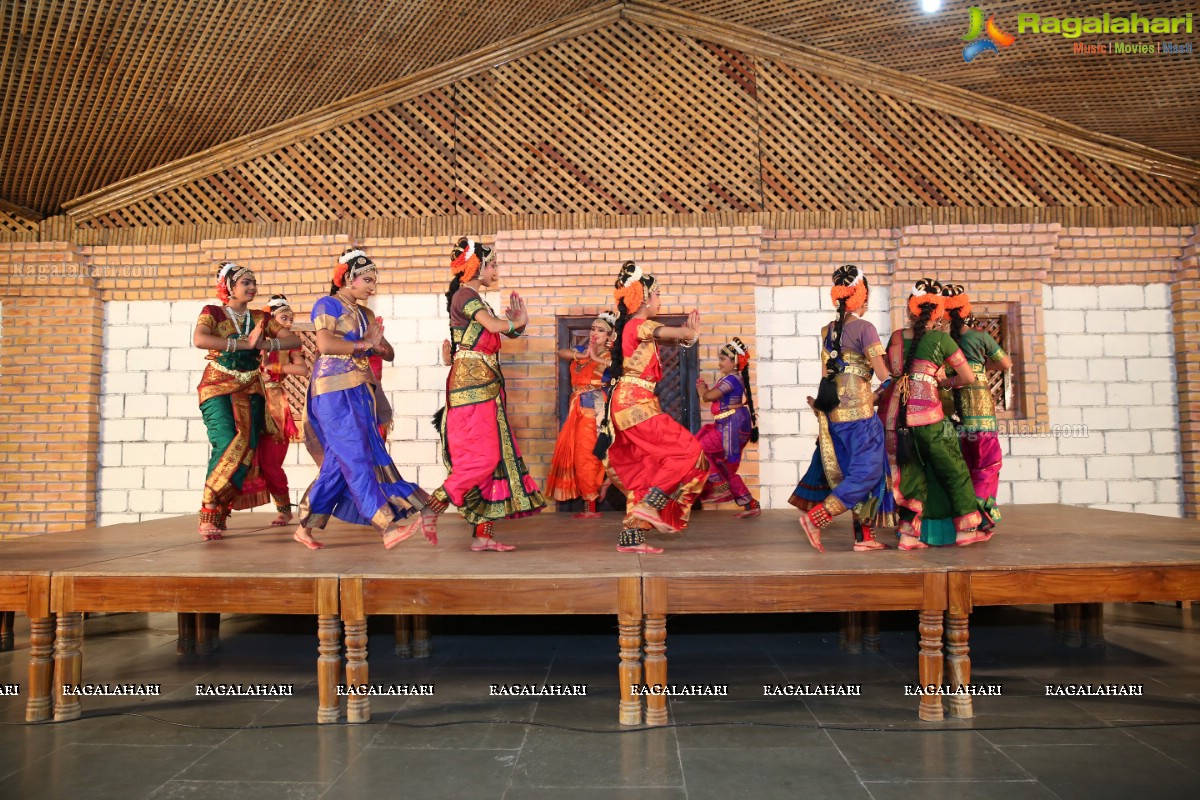 Chinmayi Nrityalaya Students' Kuchipudi Dance Performance at Shiplaramam 