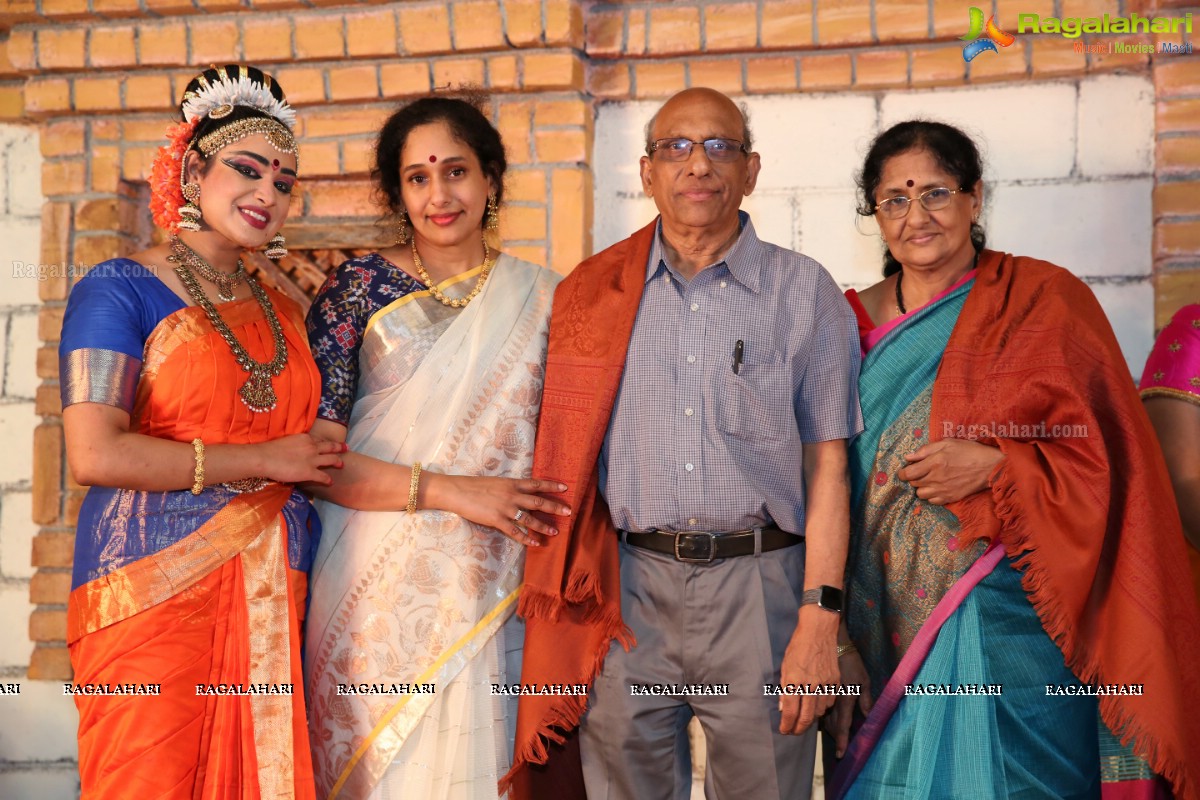 Chinmayi Nrityalaya Students' Kuchipudi Dance Performance at Shiplaramam 