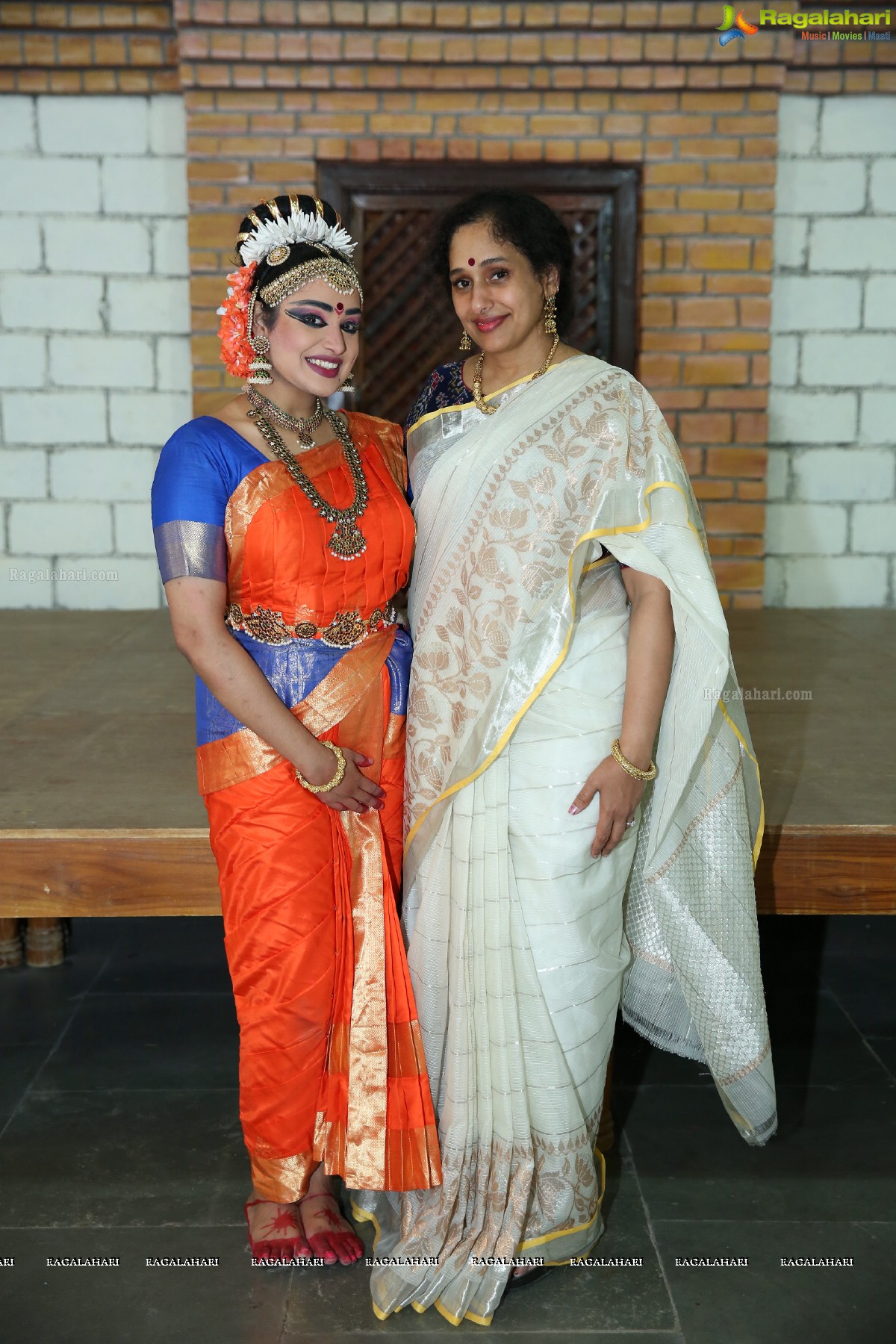 Chinmayi Nrityalaya Students' Kuchipudi Dance Performance at Shiplaramam 