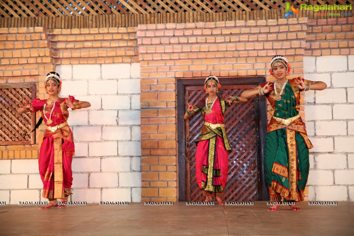 Chinmayi Nrityalaya Students' Kuchipudi Dance Performance at Shiplaramam 