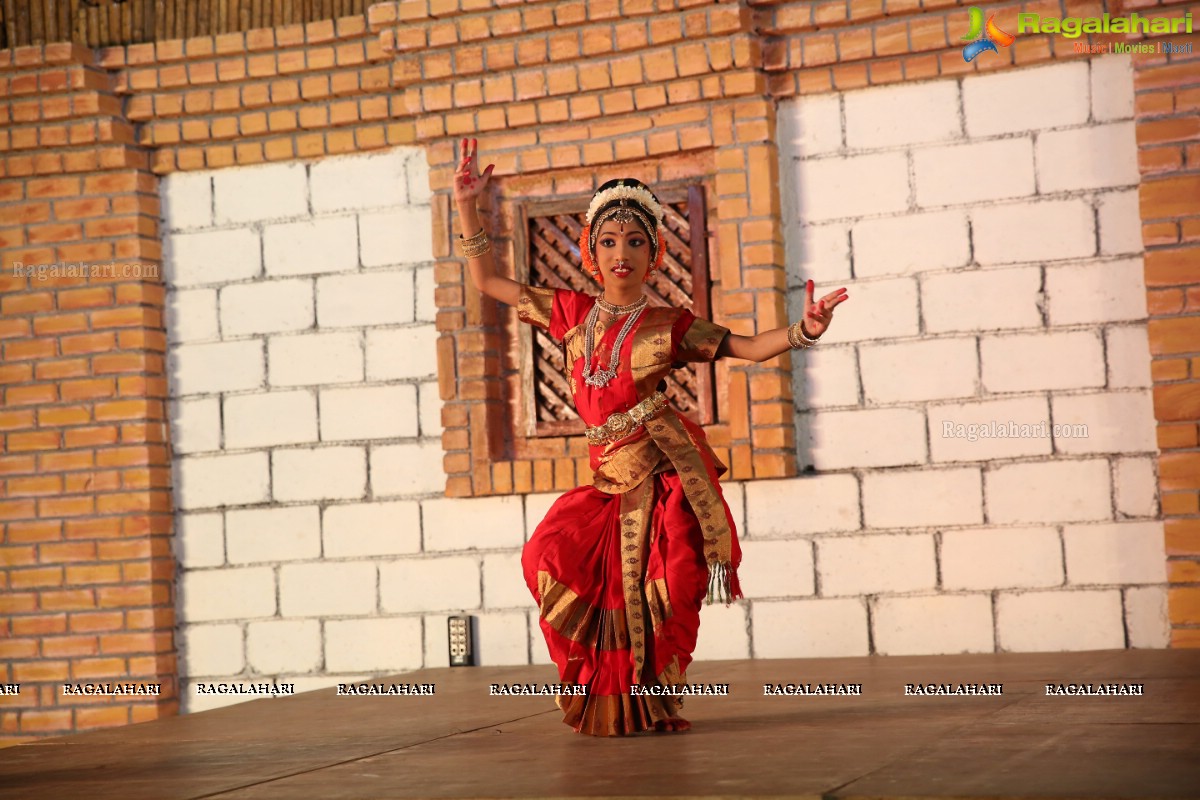 Chinmayi Nrityalaya Students' Kuchipudi Dance Performance at Shiplaramam 