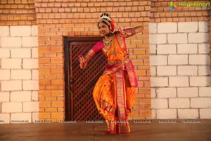 Kuchipudi Dance Performance By Chinmayi Nrithyalaya Students