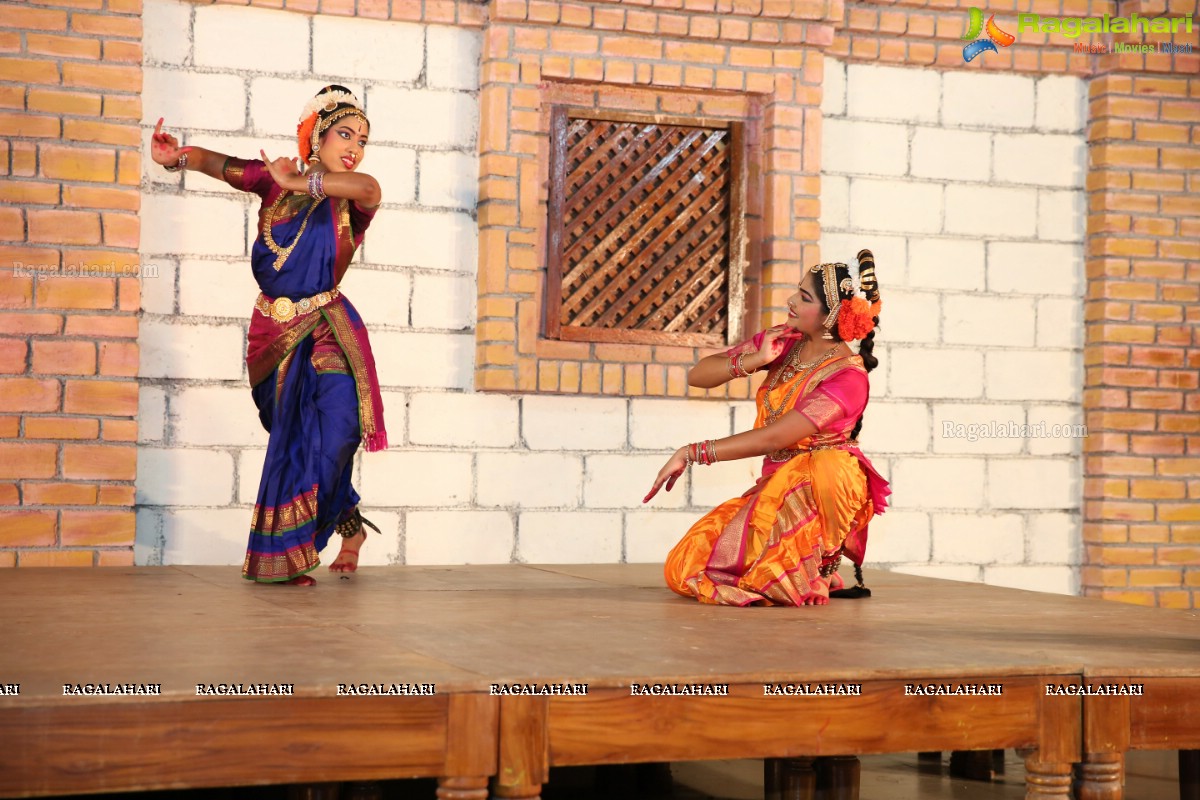 Chinmayi Nrityalaya Students' Kuchipudi Dance Performance at Shiplaramam 