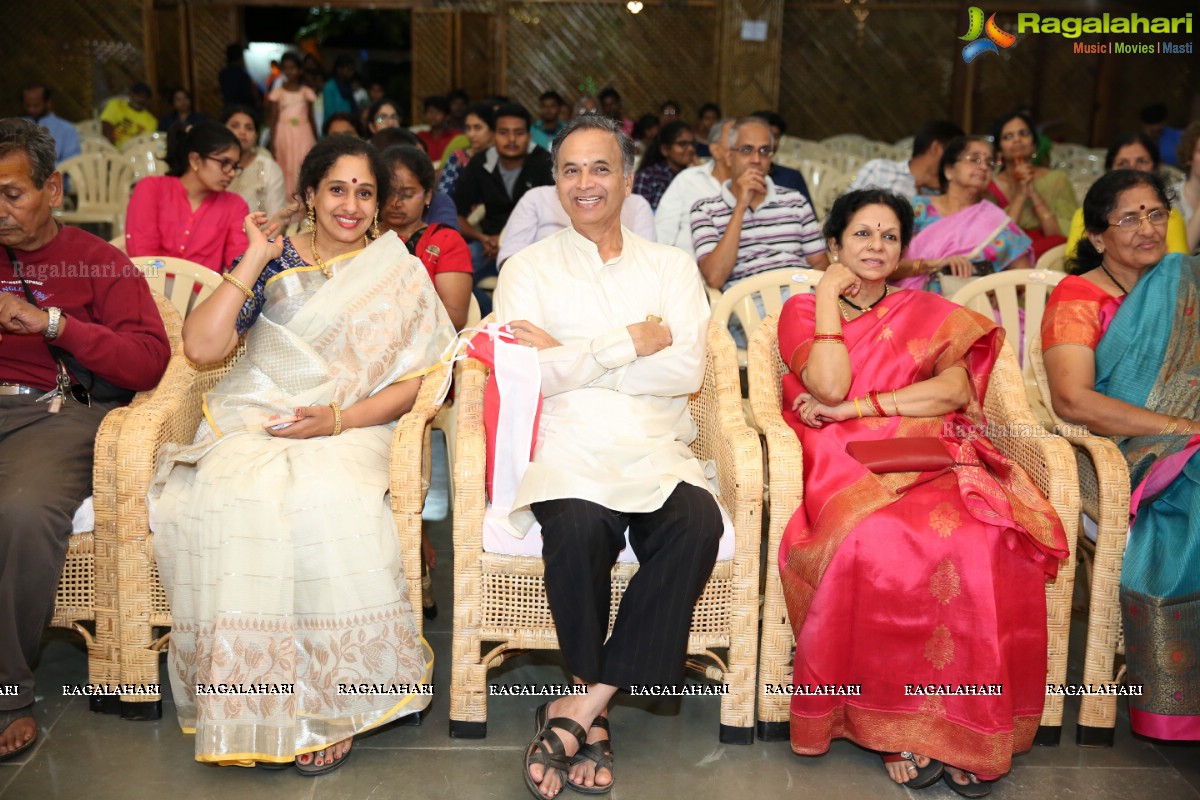 Chinmayi Nrityalaya Students' Kuchipudi Dance Performance at Shiplaramam 