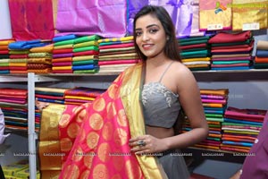 Indian Silk Expo Kick Starts
