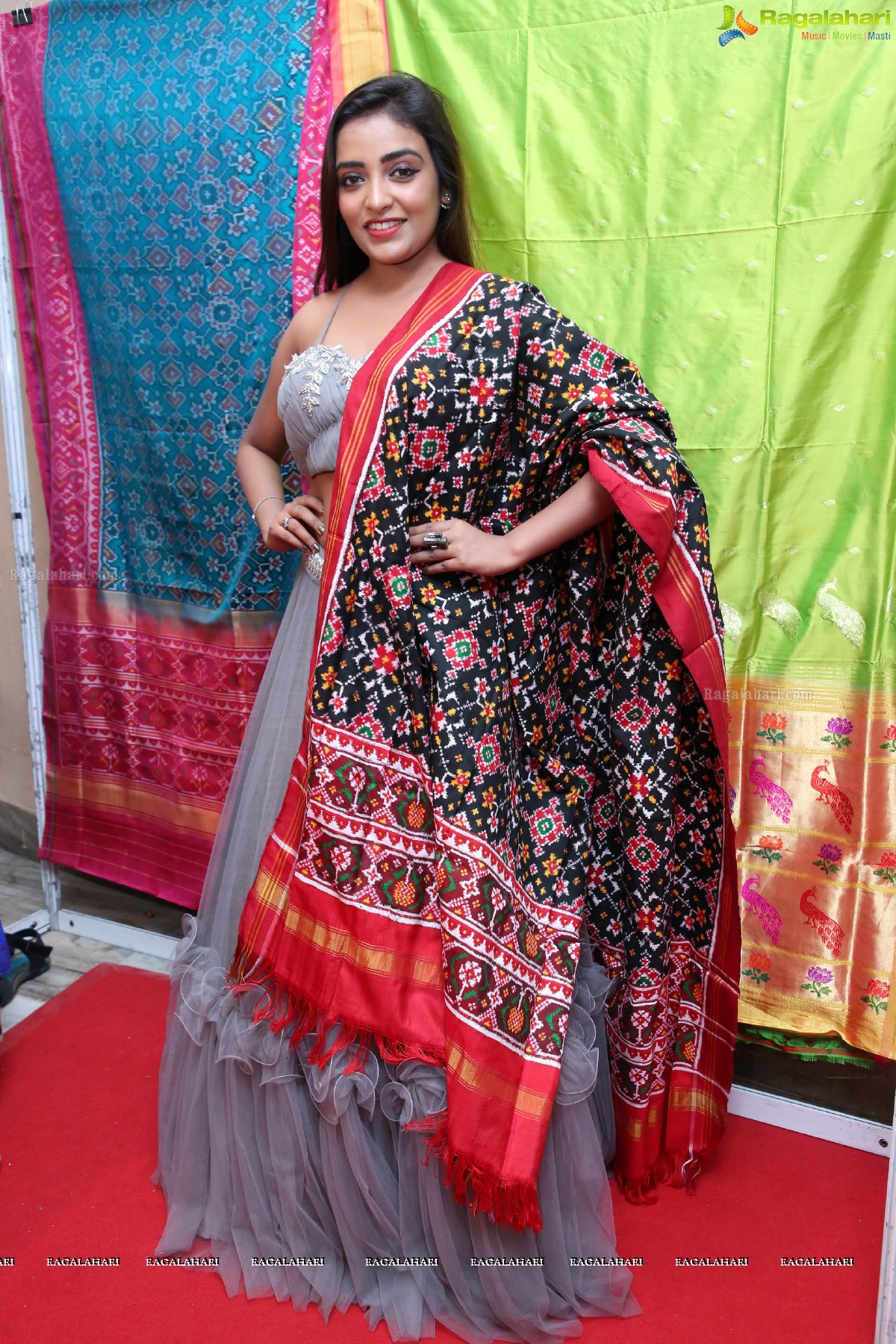Indian Silk Expo Launch by Ashi Roy Ttown upcoming actress at Sri Satya Sai Nigamagamam
