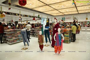 Maangalya Shopping Mall Opens its New Store