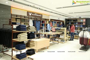 Maangalya Shopping Mall Opens its New Store