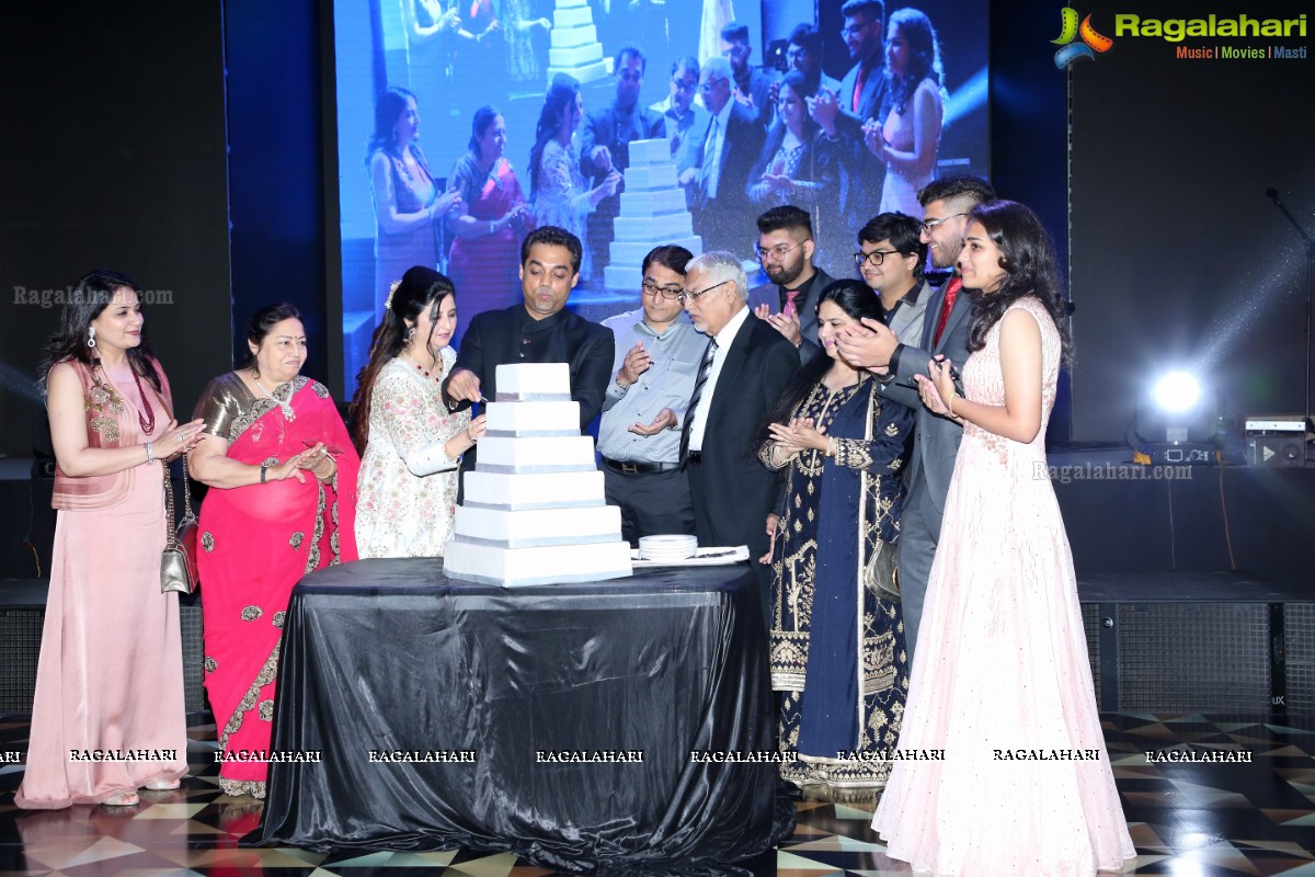 Rajesh Malik Celebrates 50th Birthday at ITC Kohenur