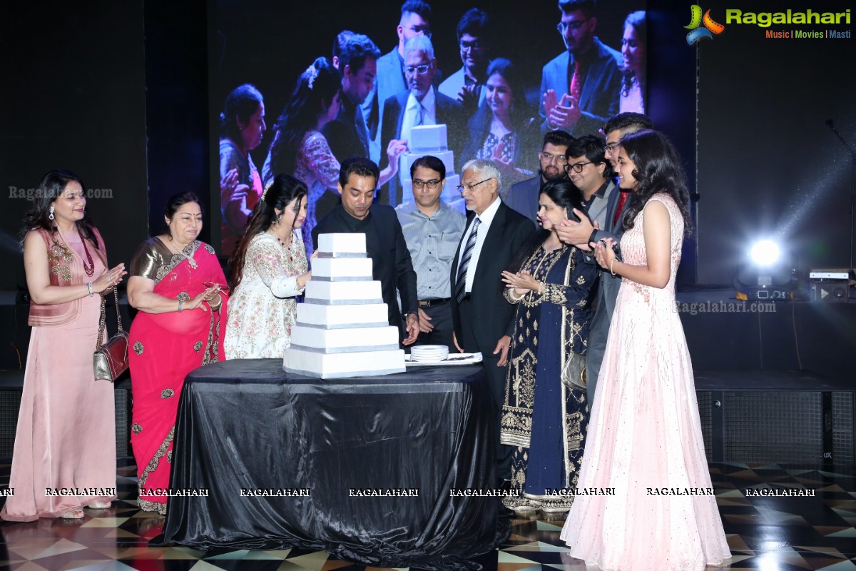 Rajesh Malik Celebrates 50th Birthday at ITC Kohenur