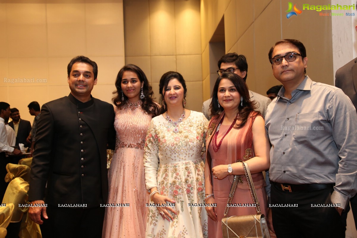 Rajesh Malik Celebrates 50th Birthday at ITC Kohenur