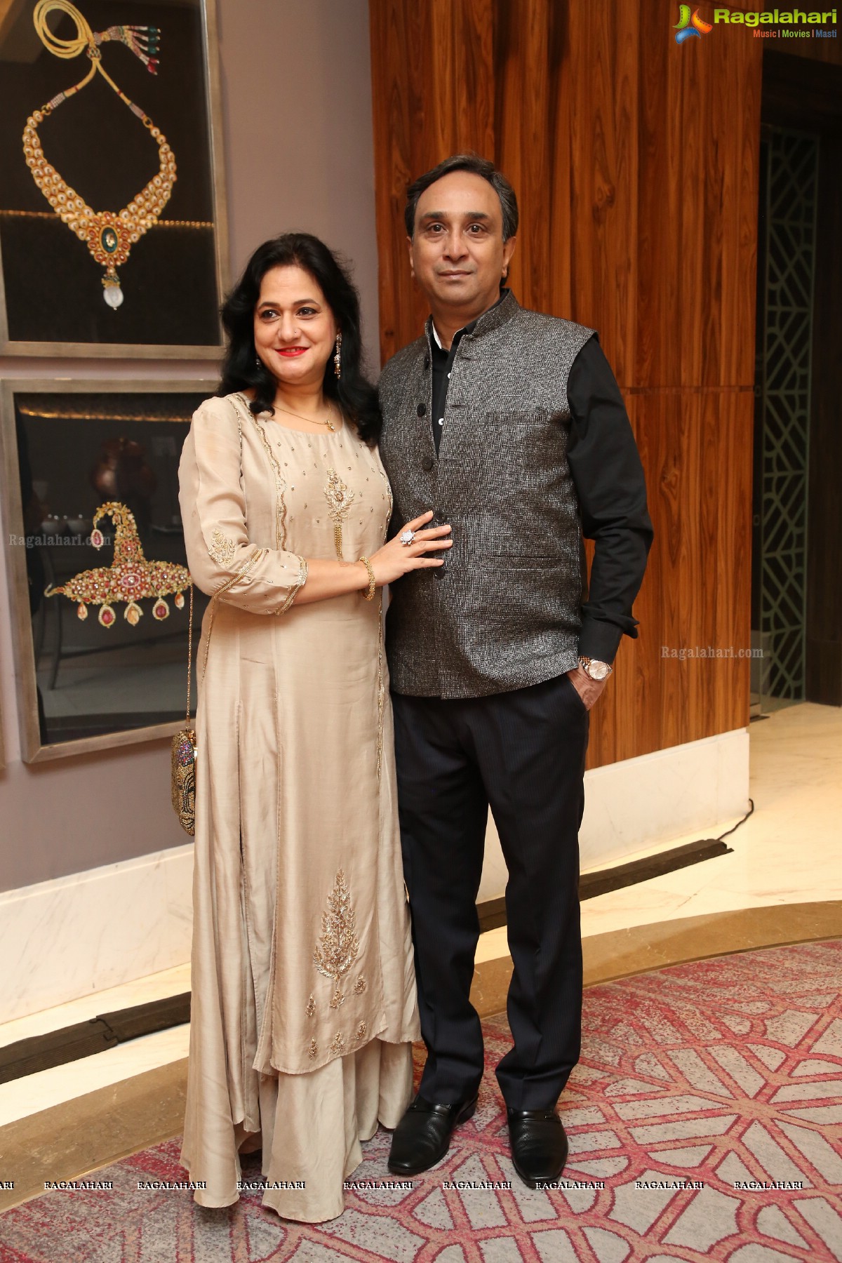 Rajesh Malik Celebrates 50th Birthday at ITC Kohenur