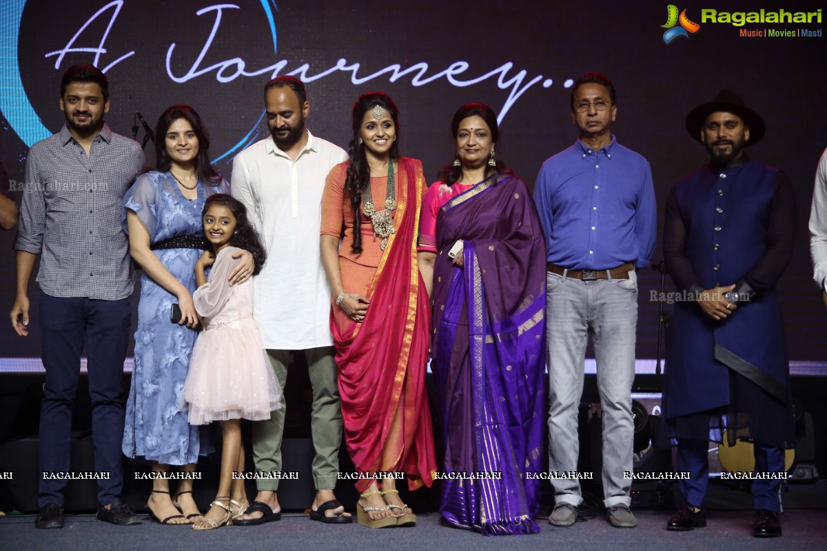 A Journey 1999-2019 - Smitha Live Concert at JRC Conention