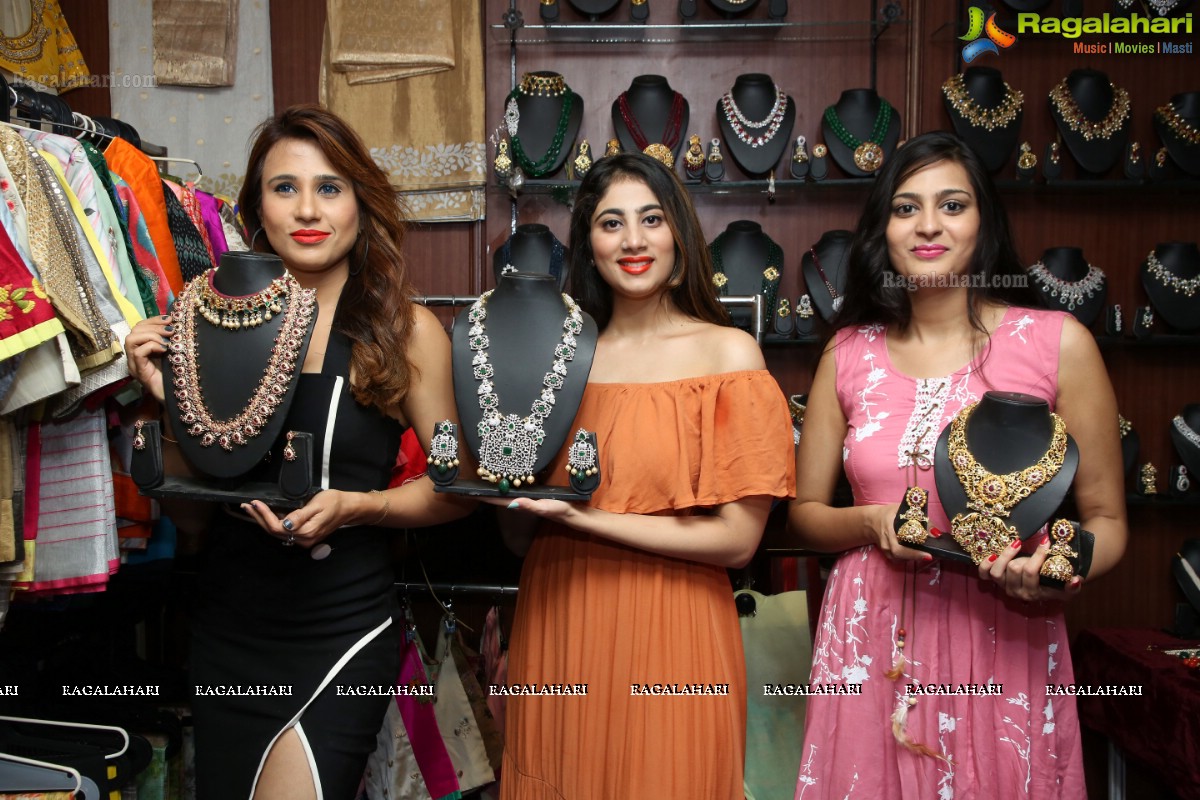 Sutraa Lifestyle & Fashion Exhibition launch by Manasa Jonnalagadda