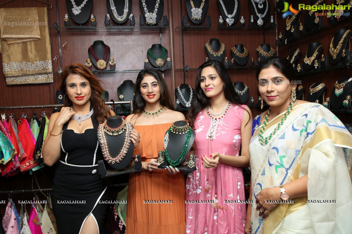 Sutraa Lifestyle & Fashion Exhibition launch by Manasa Jonnalagadda