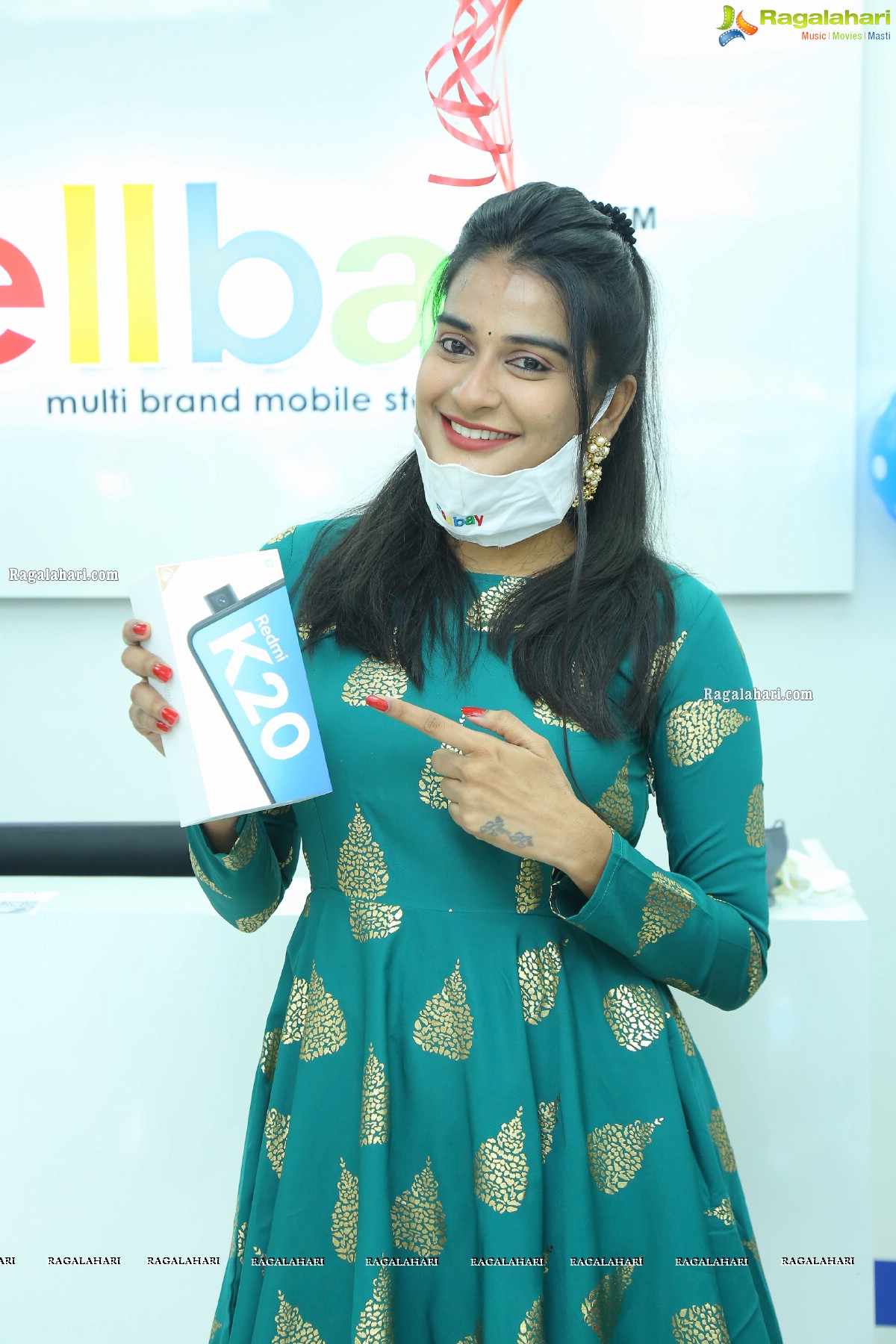 CellBay Multi-brand Mobile Store Launches its 52nd store at Bollaram