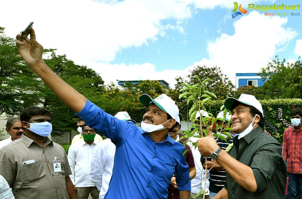 Chiranjeevi, Pawan Kalyan Promote 1 Lakh Tree Plantation Mission