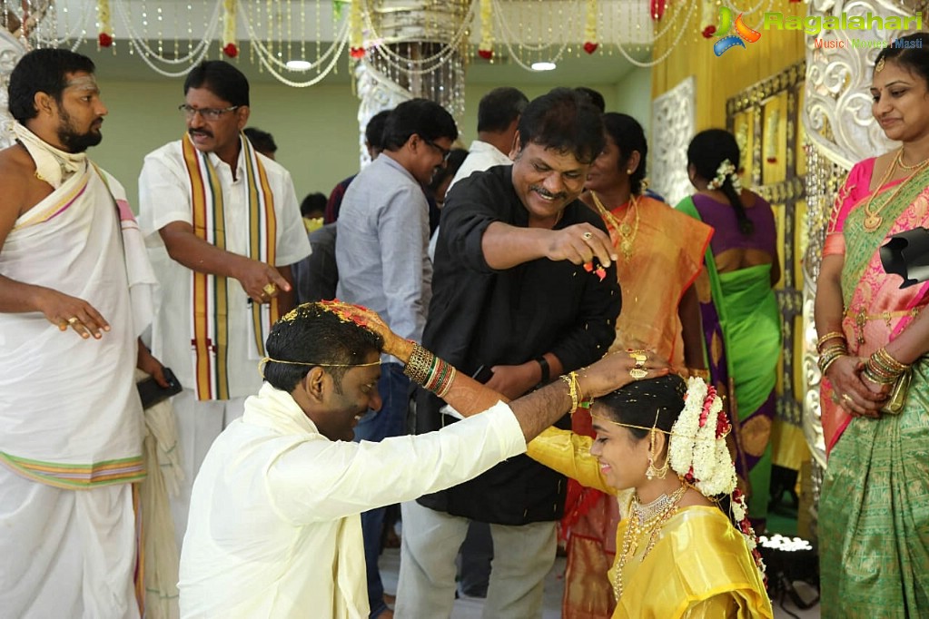 Writer Prasanna Kumar Bezawada Wedding Photos