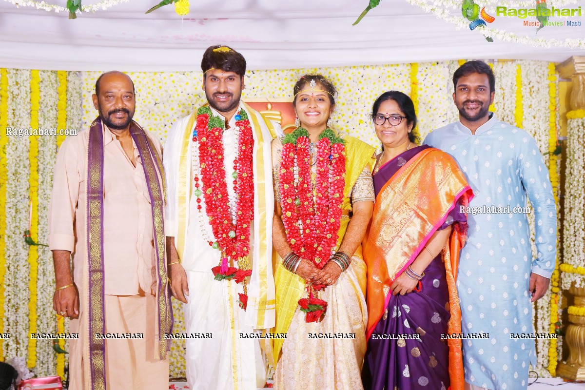 Producer Vallurupalli Ramesh's Son Maharshi Wedding Photos